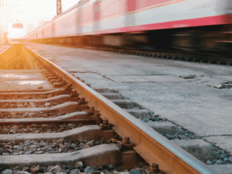 Versprochene Freiheit, reale Hürden: Bahnfahren in Europa bleibt für Behinderte ein Spießrutenlauf Versprochene Freiheit, reale Hürden: Bahnfahren in Europa bleibt für Behinderte ein Spießrutenlauf