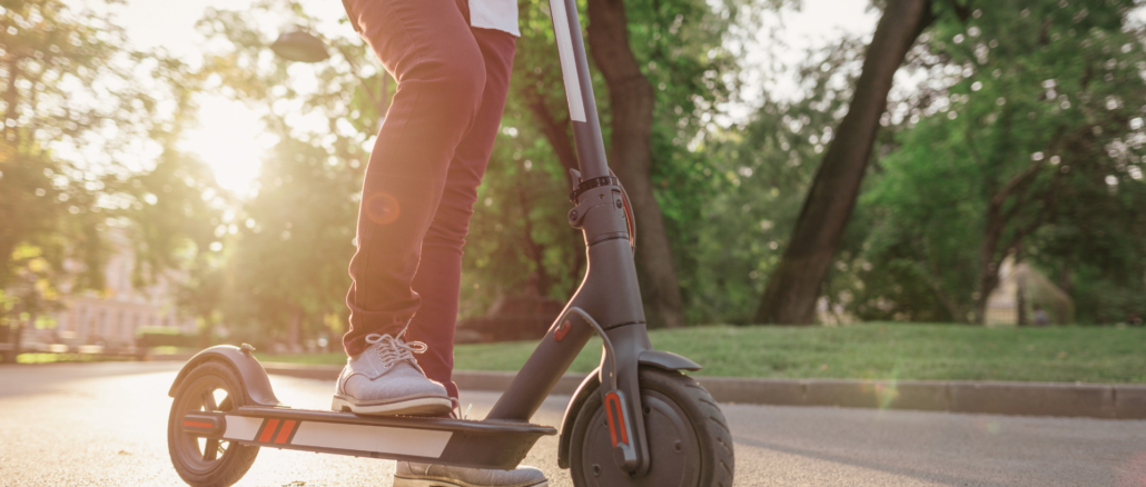 E-Bike-Boom in Zahlen: 12,2 Millionen Pedelecs in deutschen Haushalten – E-Scooter weit abgeschlagen