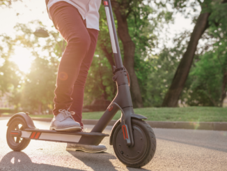 E-Bike-Boom in Zahlen: 12,2 Millionen Pedelecs in deutschen Haushalten – E-Scooter weit abgeschlagen