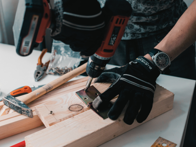 Günstigerprüfung bei BU: Sparpotenzial nach Jobwechsel